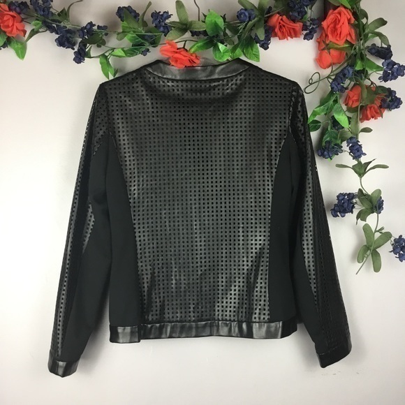 LIKE NEW💚🖤 RAFAELLA Black Mock Vegan Leather Jacket Size 4 - Picture 3 of 14
